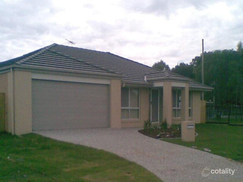 2 Coffey Ct, Beachmere, QLD 4510