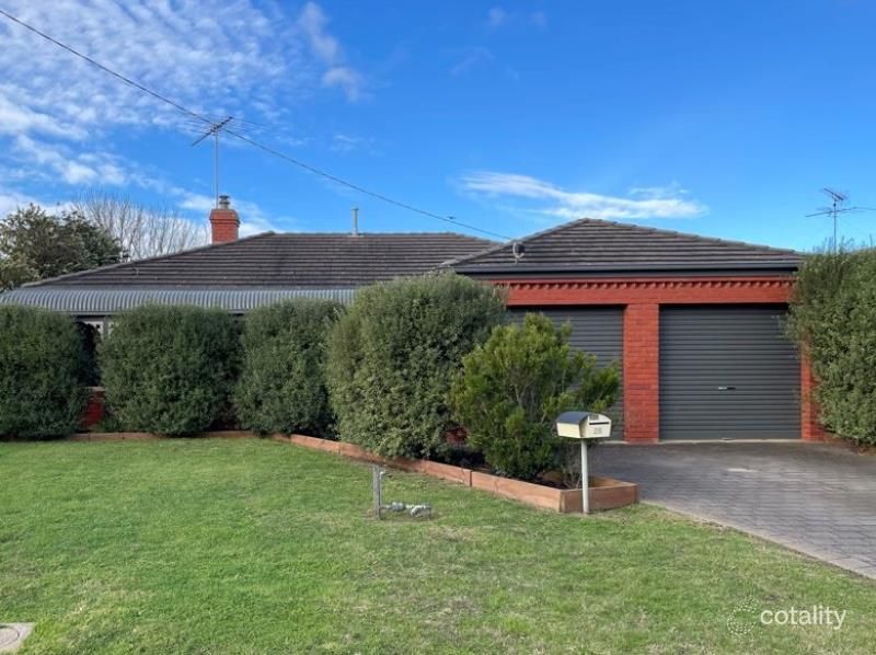 28 Rowe St, Hamlyn Heights, VIC 3215