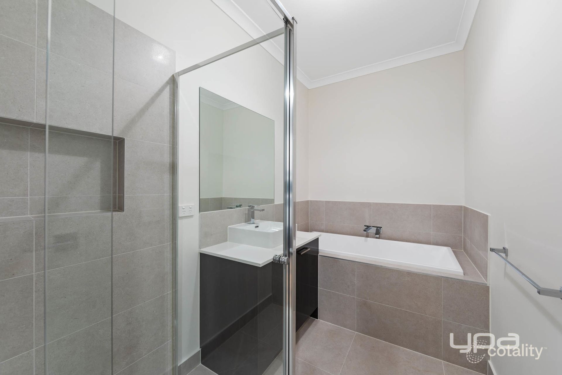 8 Rainier Dr, Truganina, VIC 3029