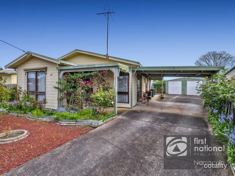 29 Thoresby St, Newborough, VIC 3825