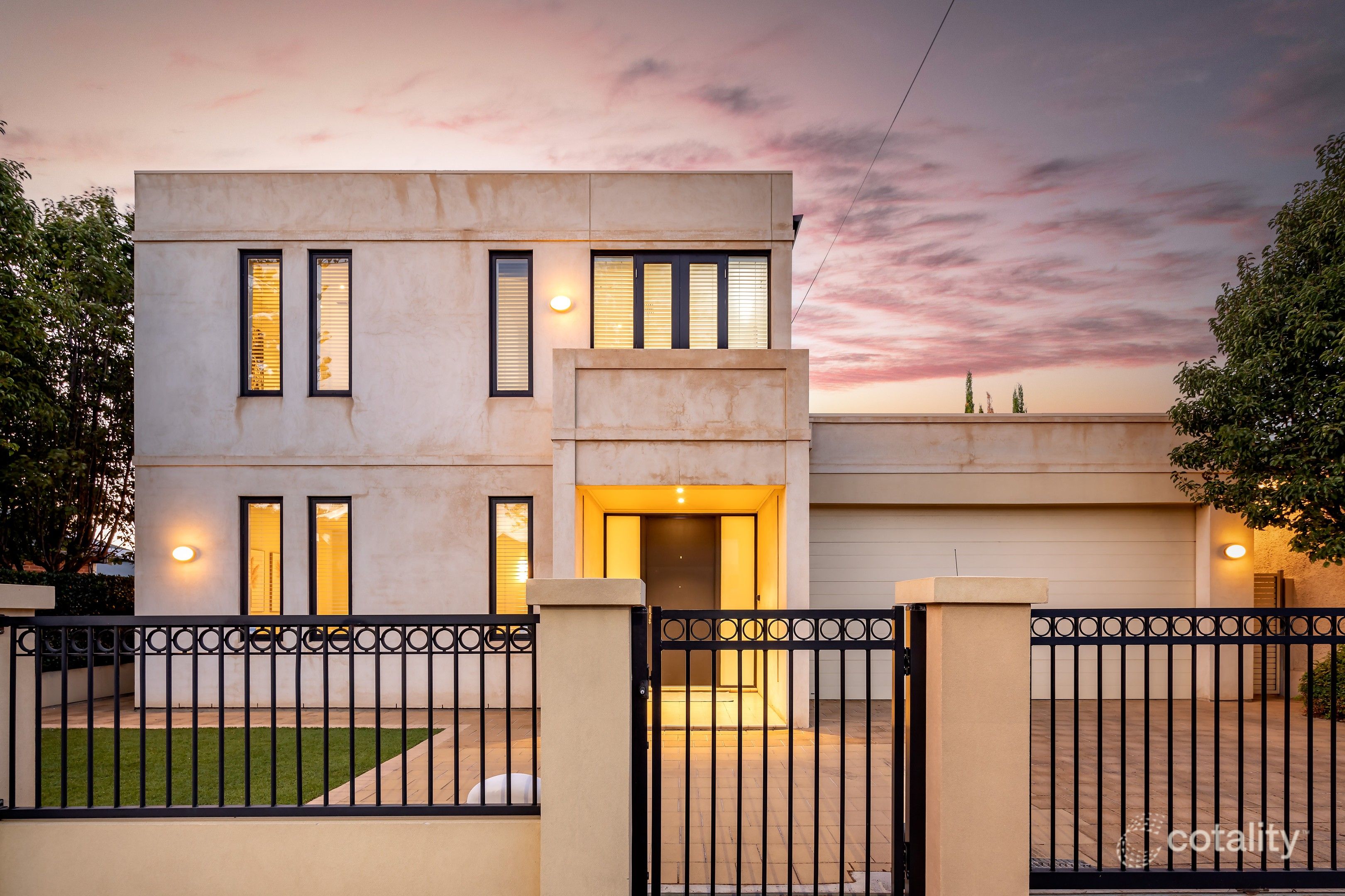 15a Pier St, Glenelg, SA 5045