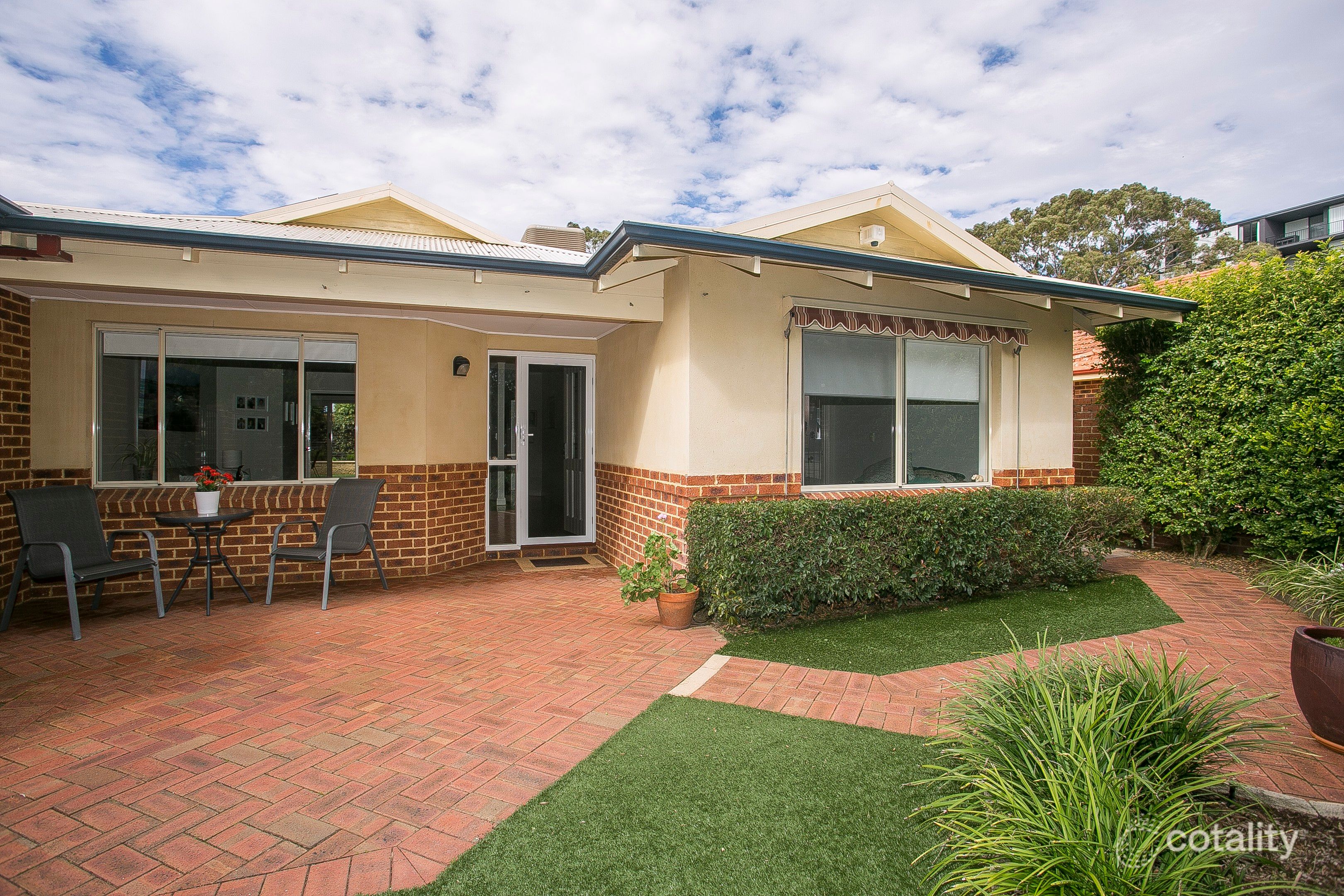 1/28 Edgecumbe St, Como, WA 6152