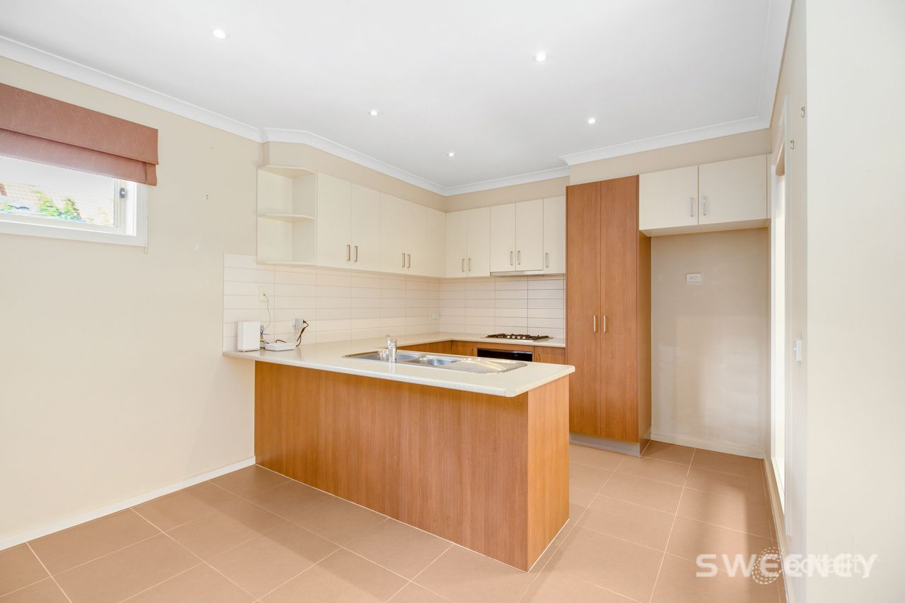 1/56-58 Donald St S, Altona Meadows, VIC 3028