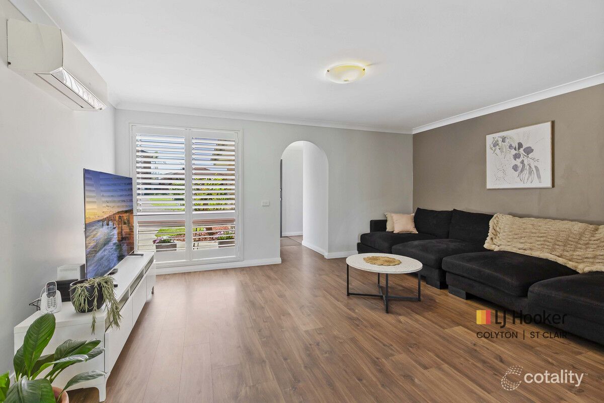 8 Rainbow Pl, St Clair, NSW 2759