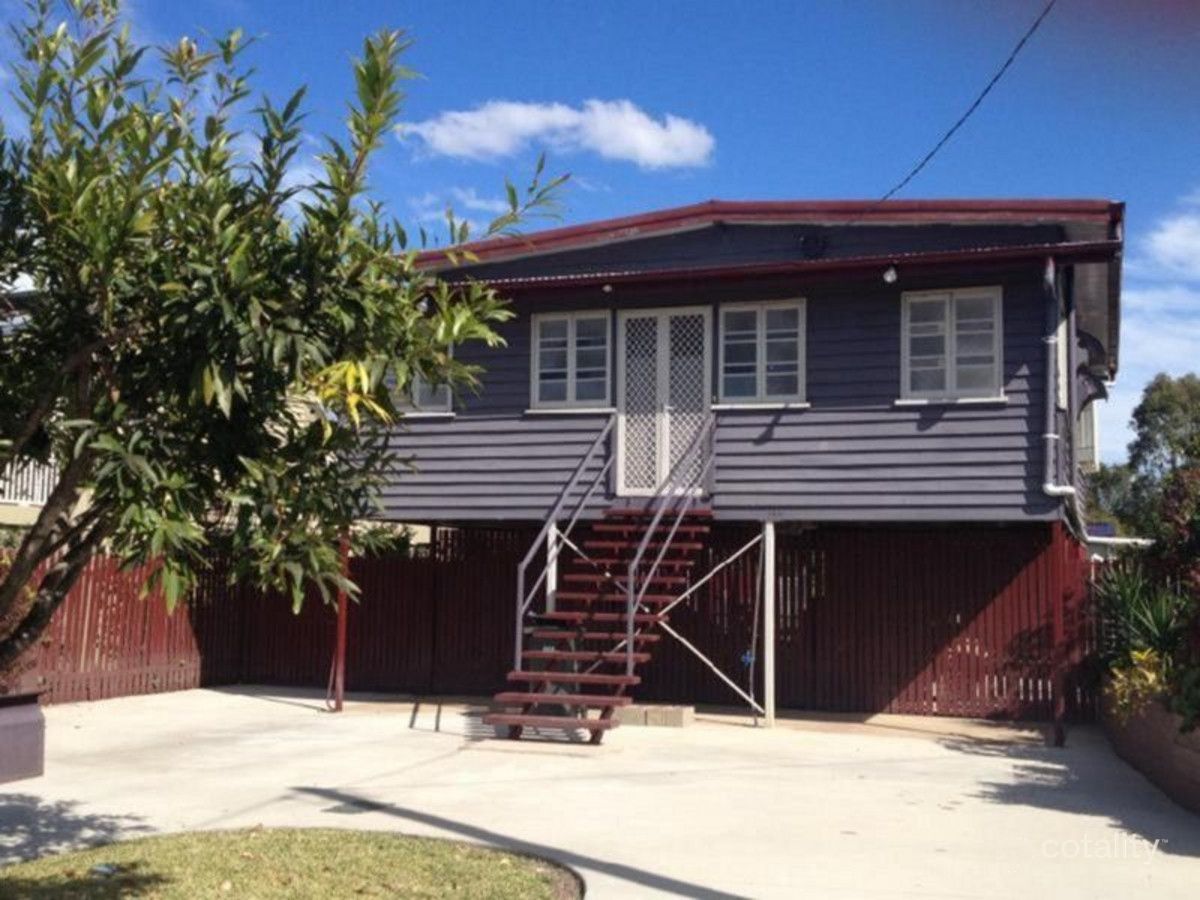484 Bolsover St, Depot Hill, QLD 4700