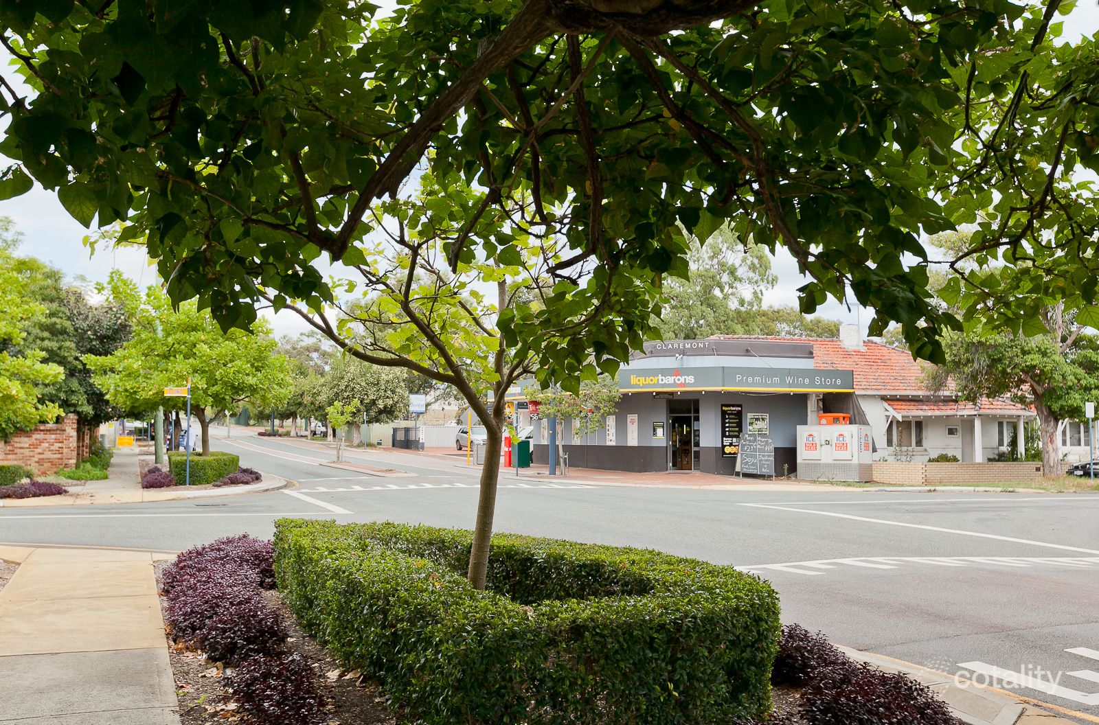 19 Ashton Ave, Claremont, WA 6010