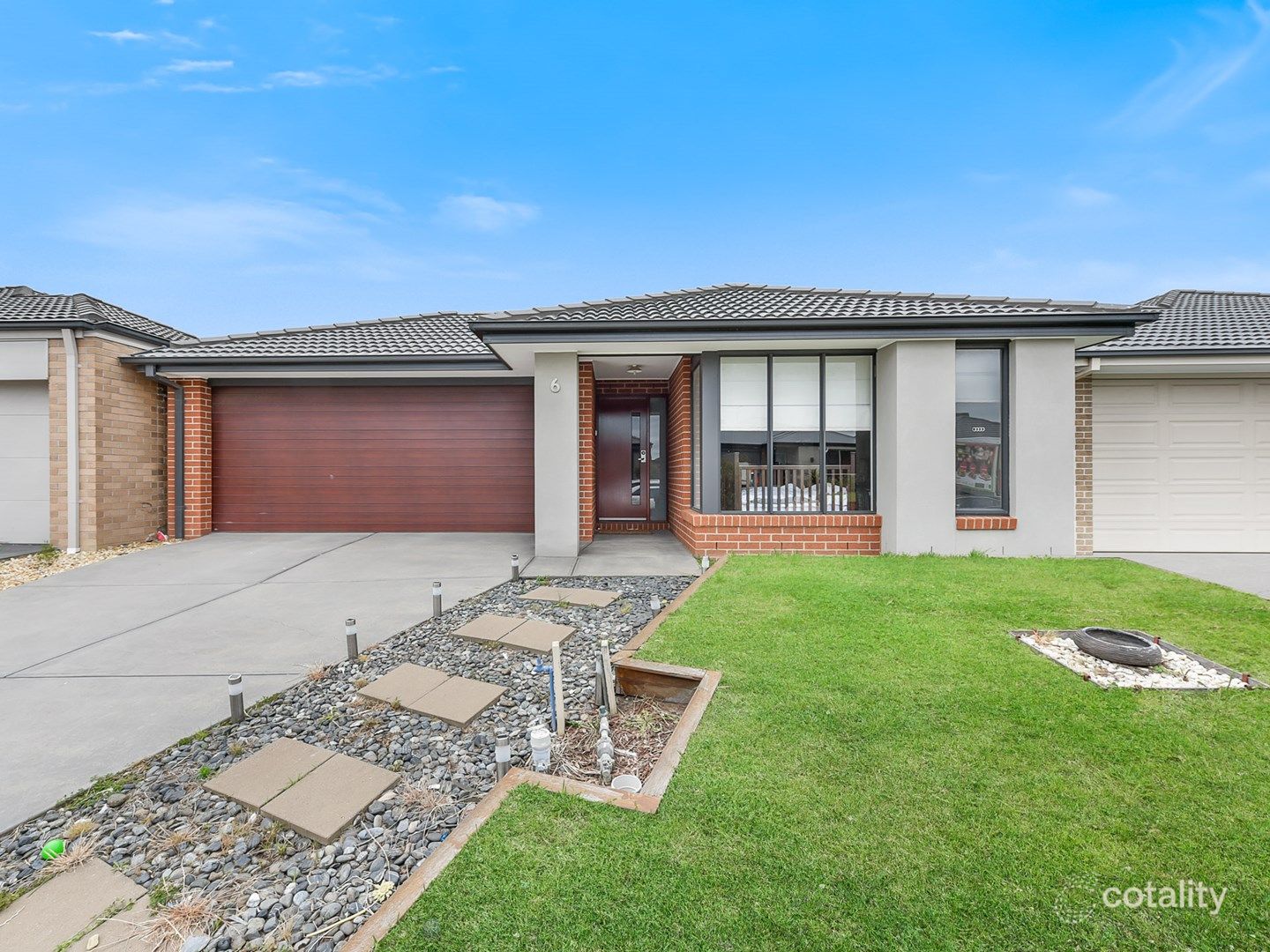 6 Avonbury Cct, Cranbourne West, VIC 3977
