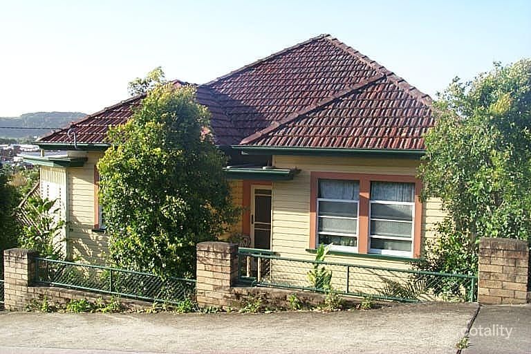 4 Esyth St, Girards Hill, NSW 2480