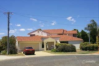 17 Macnab Rise, Duncraig, WA 6023