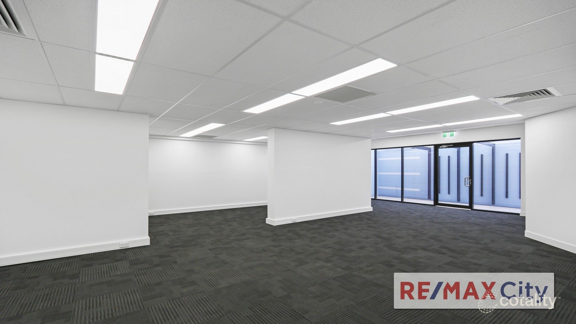 11 Shire Rd, Mount Gravatt, QLD 4122