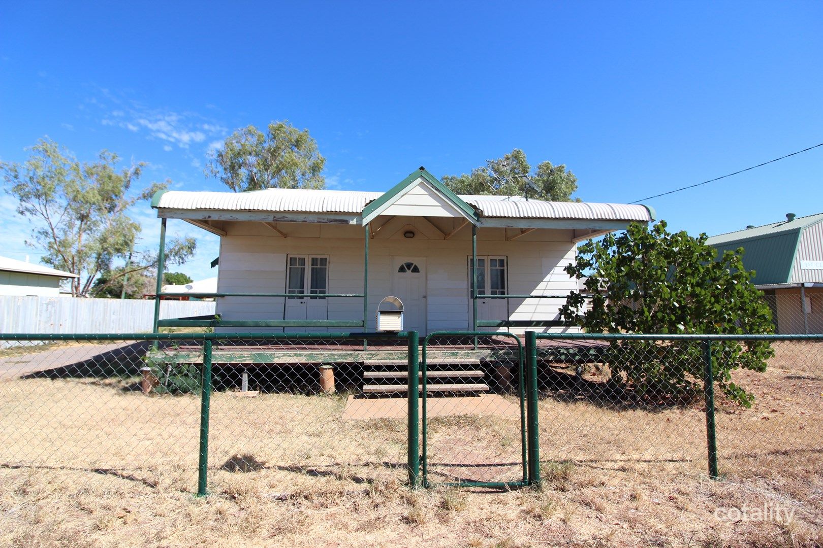 11 Seymour St, Cloncurry, QLD 4824