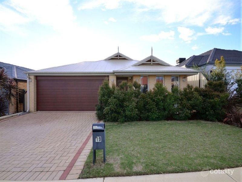 19 Lakewood Tce, Clarkson, WA 6030