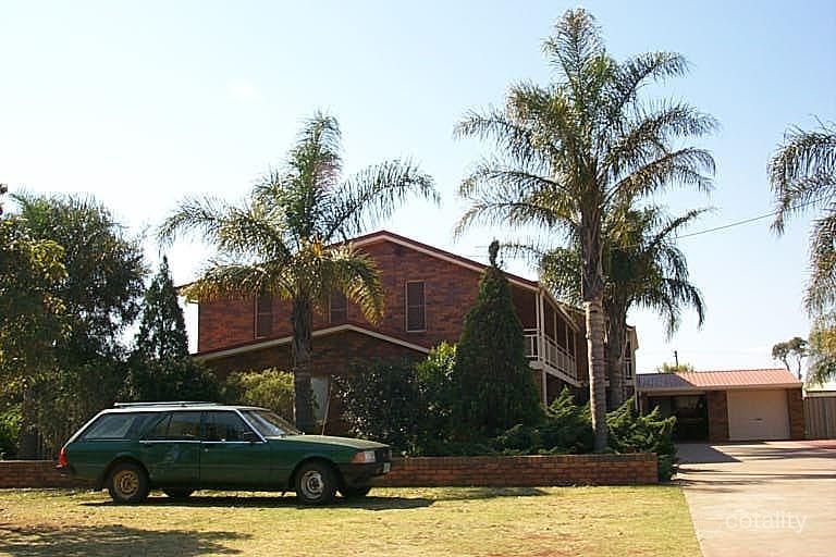 4/7 Phyllis St, Harristown, QLD 4350