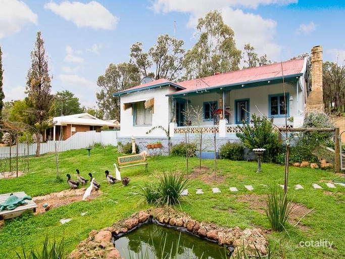 245 Bailup Rd, Wooroloo, WA 6558