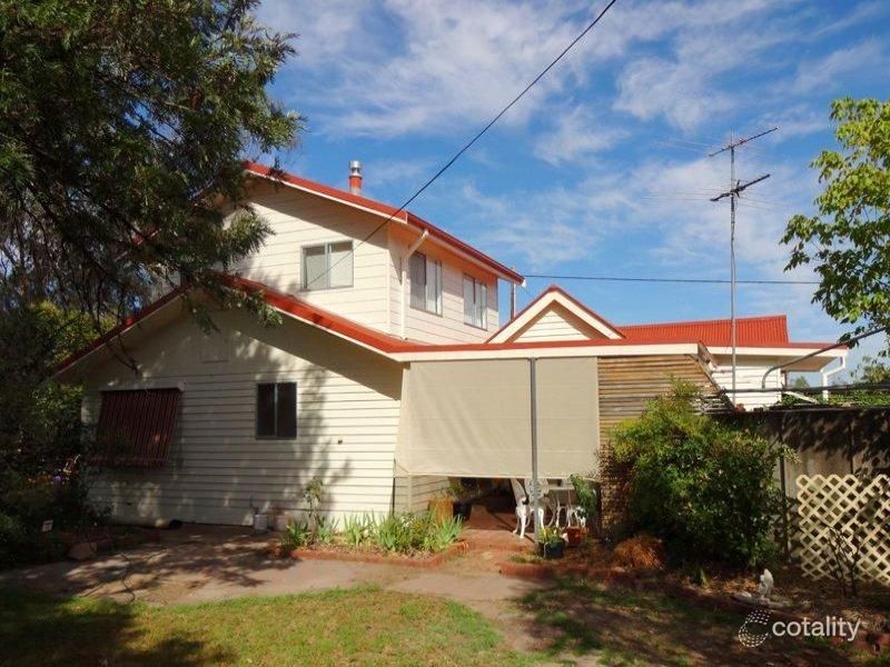 10 Ely St, Oxley, VIC 3678
