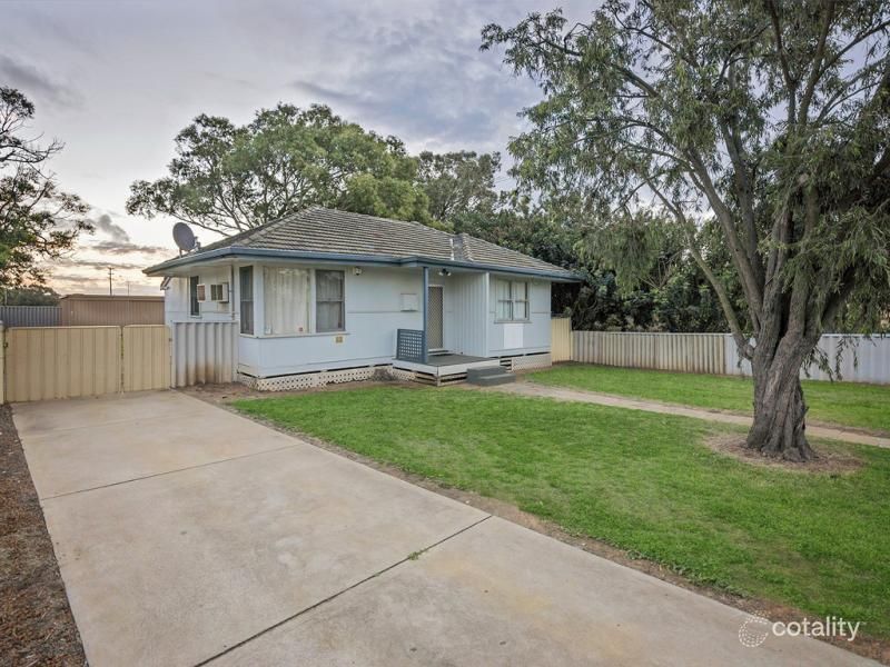 6 Cleopatra Rd, Utakarra, WA 6530