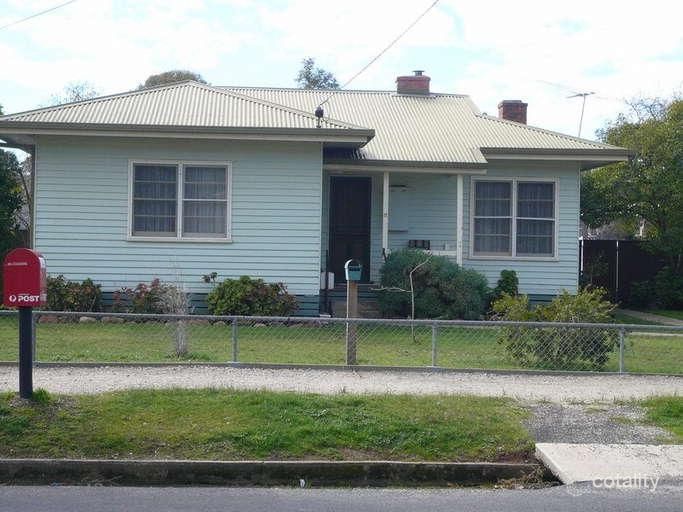 18 Junction Rd, Beechworth, VIC 3747