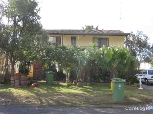 11 Albatross Rd, Berkeley Vale, NSW 2261