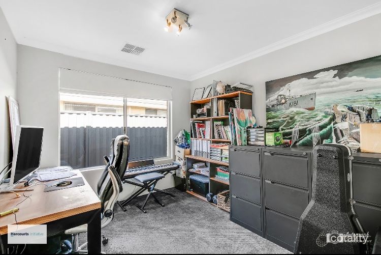 17 Litoria Pass, Dayton, WA 6055