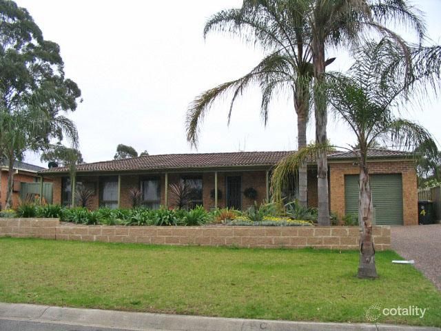 4 Mahogany Cl, Cranebrook, NSW 2749