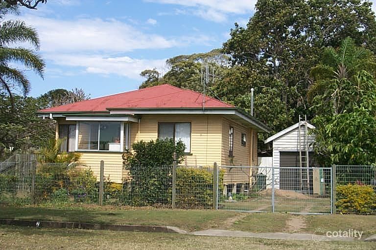 2 Steuart, Bundaberg North, QLD 4670