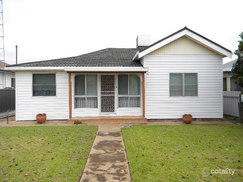 6 Oak St, Leeton, NSW 2705