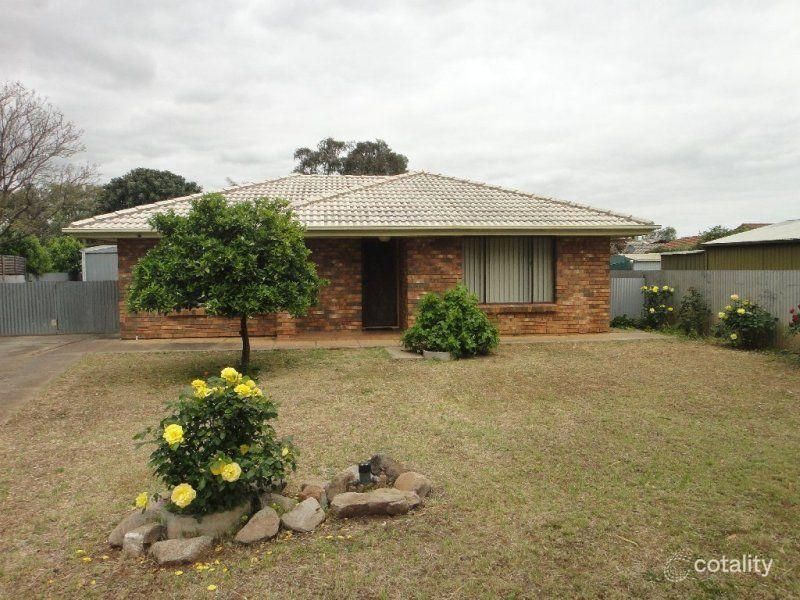4 Grey Cres, Evanston Gardens, SA 5116