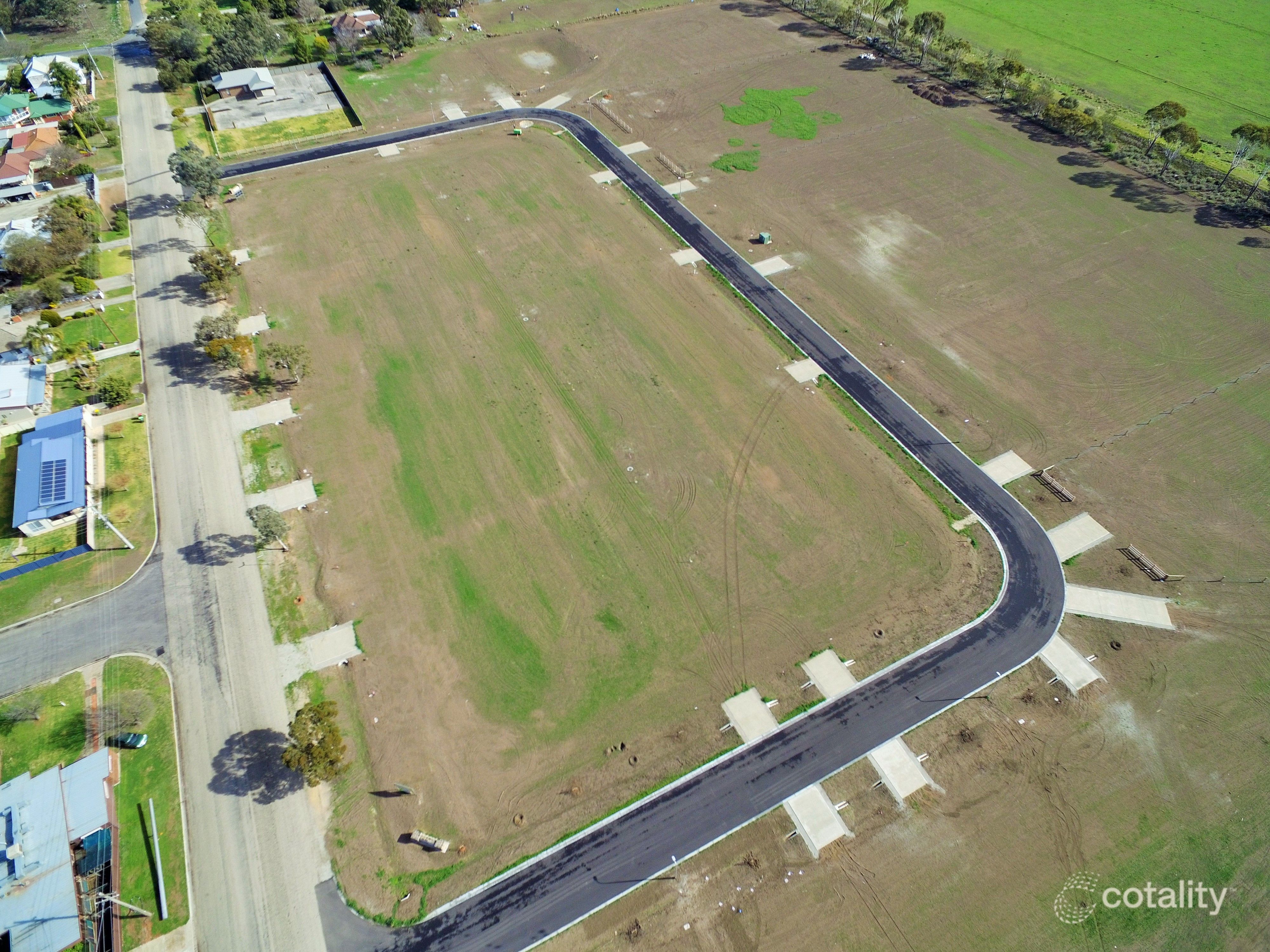 9 Sherwood Dr, Kerang, VIC 3579