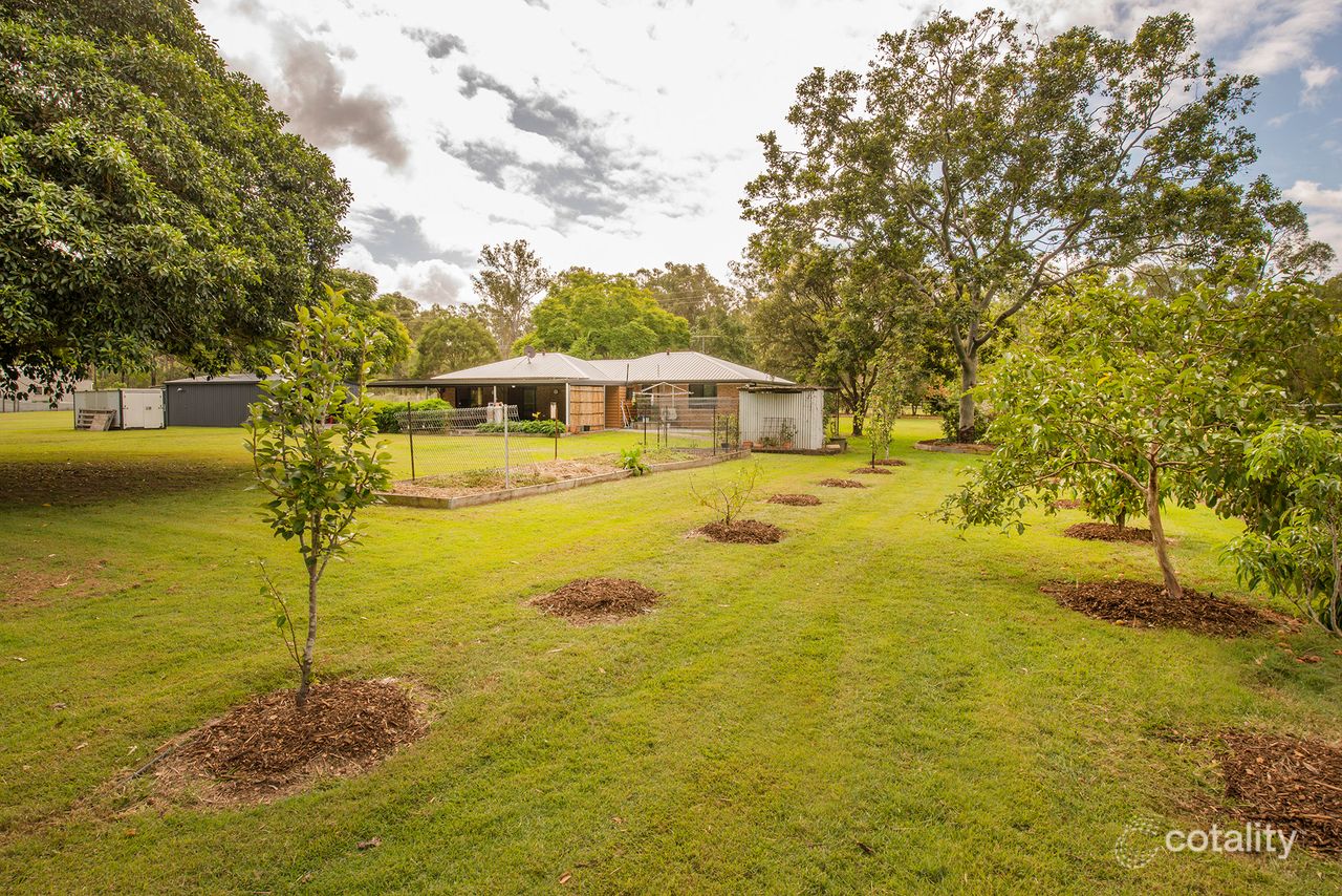 22 Taylors Rd, Walloon, QLD 4306