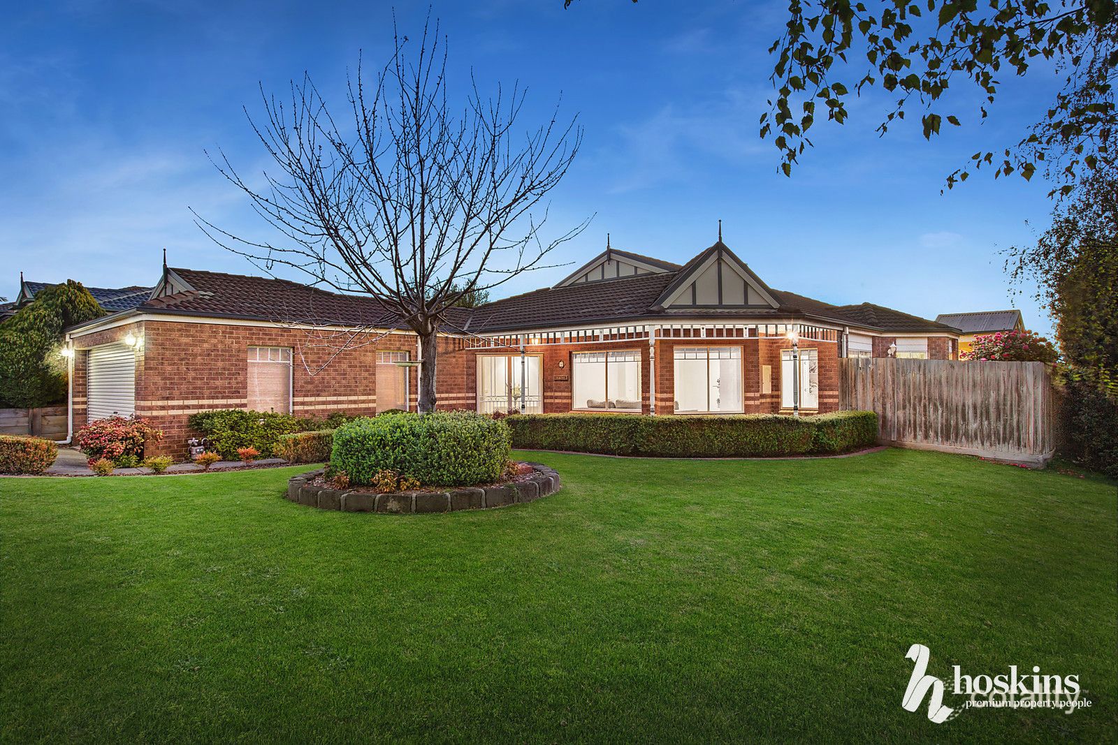 8 Paris Ct, Mooroolbark, VIC 3138