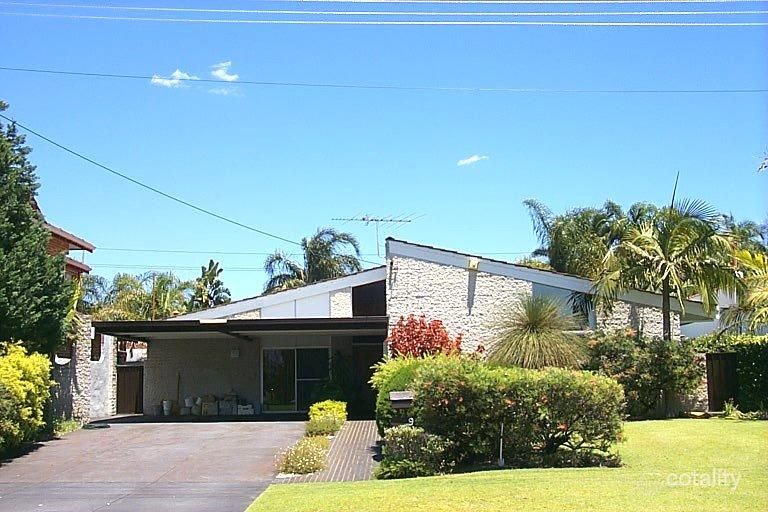 9 Patula Pl, Menora, WA 6050