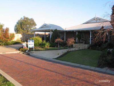17 Westringia Rtt, Canning Vale, WA 6155
