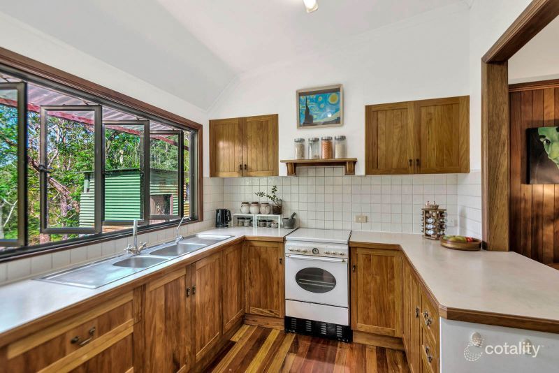 5 Hensen Rd, Nimbin, NSW 2480