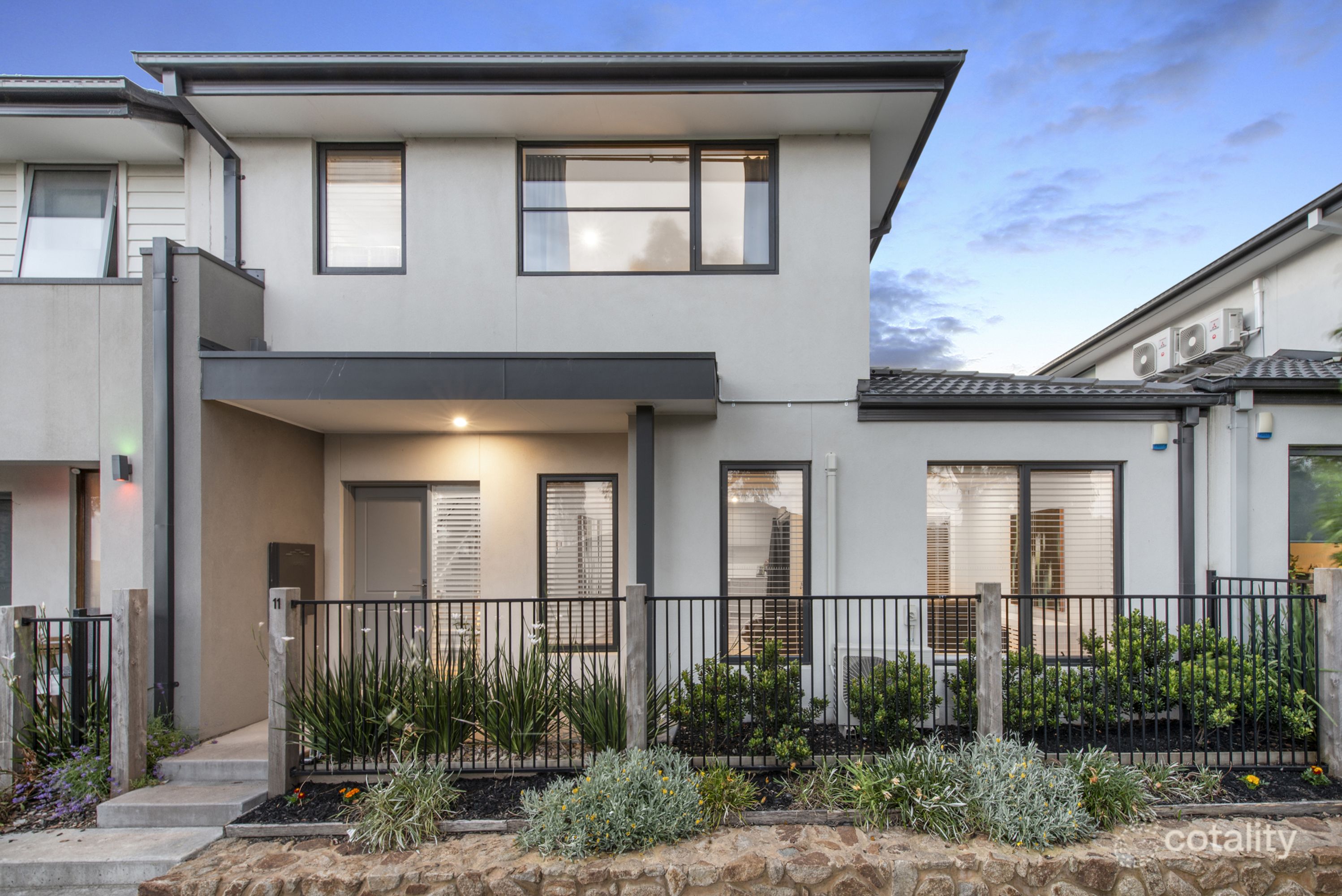 11 Hughes Lane, Officer, VIC 3809