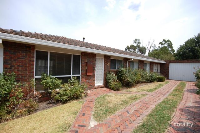 36 Barker Dr, Mooroolbark, VIC 3138