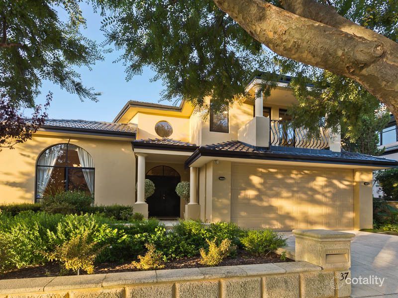 37 Dolomite Ct, Churchlands, WA 6018