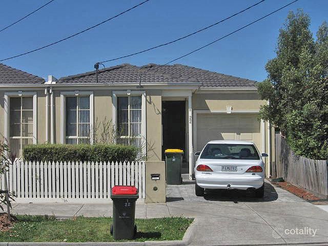 22 Highlands Ave, Airport West, VIC 3042