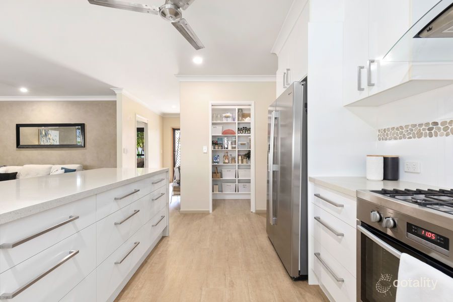 8 Border Ct, Torquay, QLD 4655