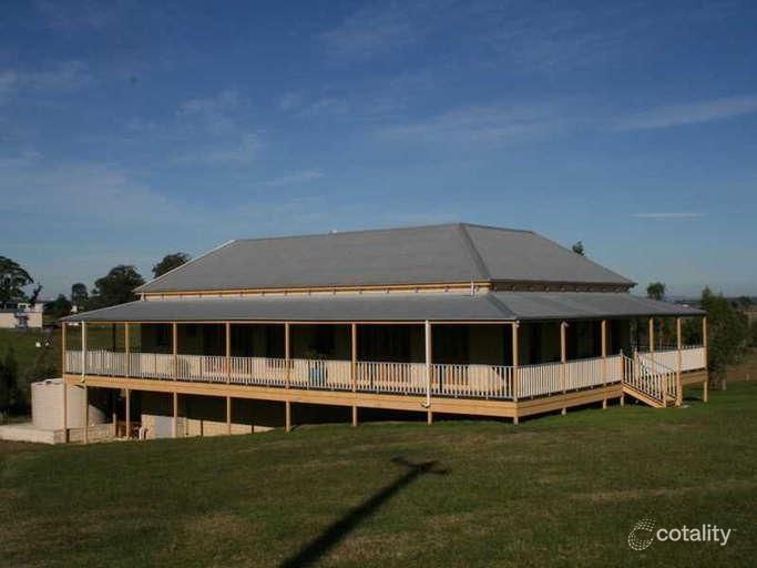 4 Jack James Cl, Butterwick, NSW 2321