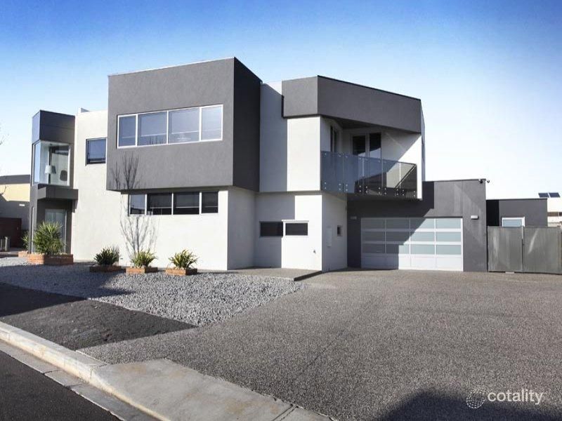 7 Kensington St, Caroline Springs, VIC 3023