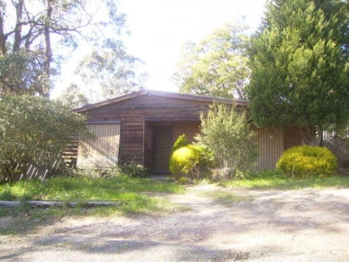 15 Lyn Ct, Wandong, VIC 3758