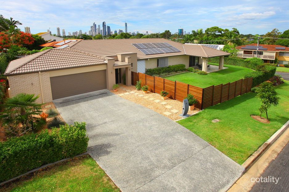 18 Clare St, Southport, QLD 4215