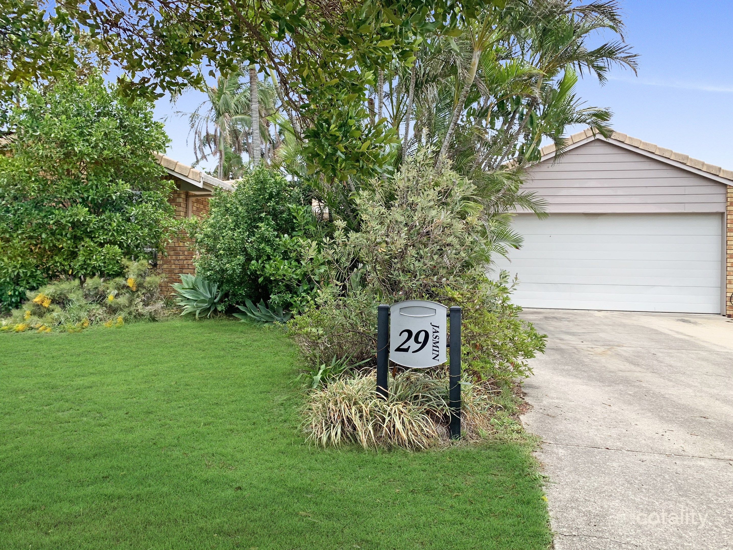 29 Jasmin Cir, Bokarina, QLD 4575