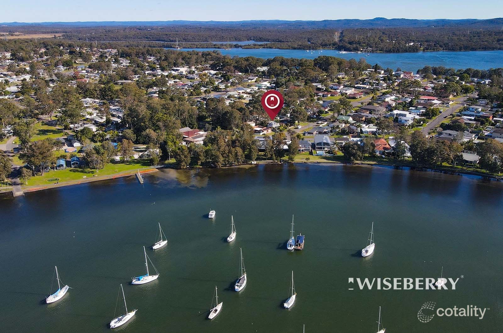 17 Barclay Ave, Mannering Park, NSW 2259