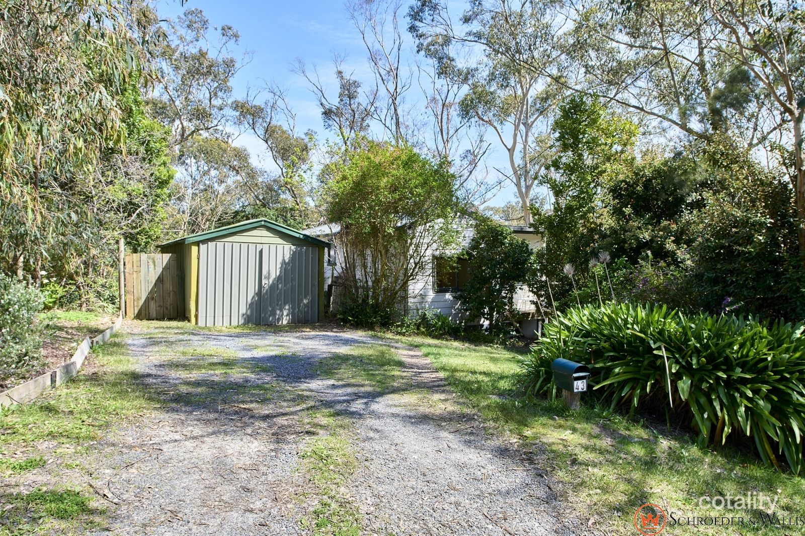 43 Glenfern Ave, Upwey, VIC 3158