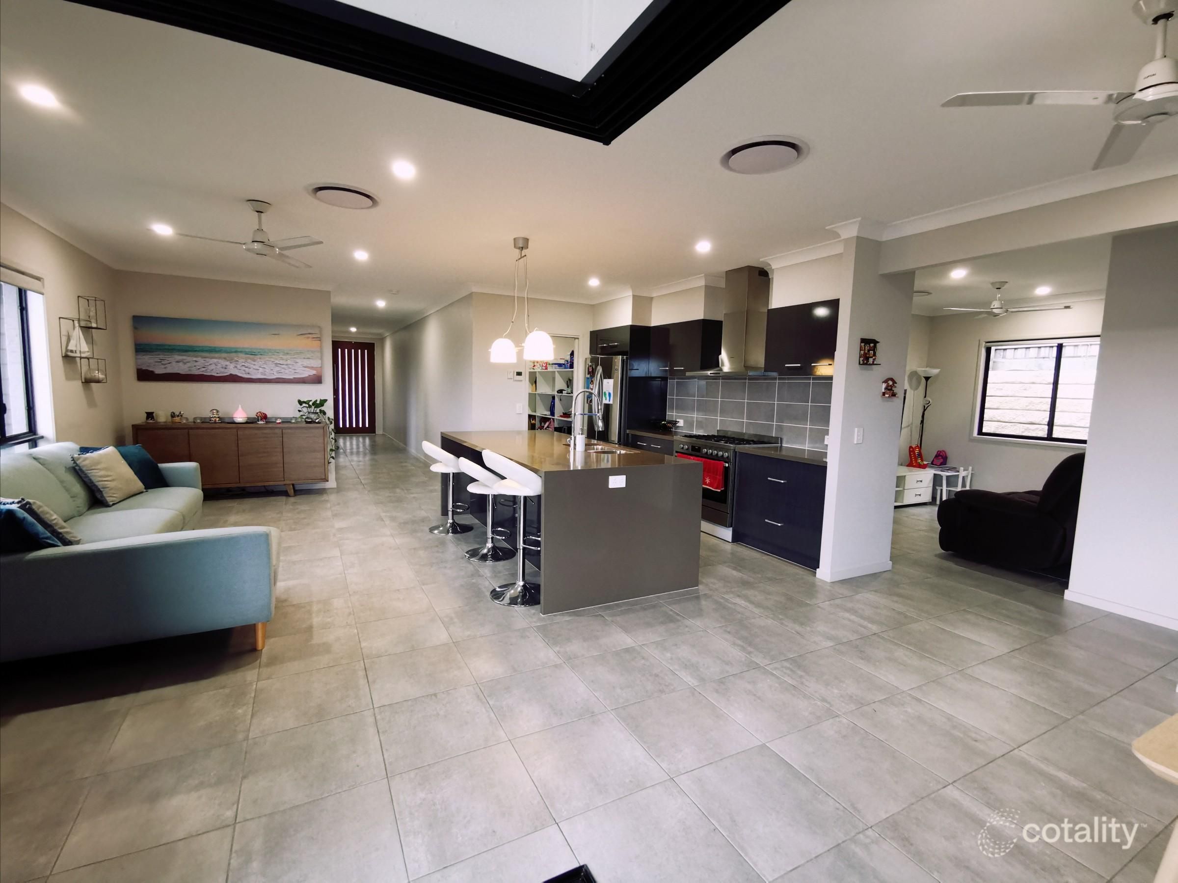 24 Oxenham Cct, Augustine Heights, QLD 4300