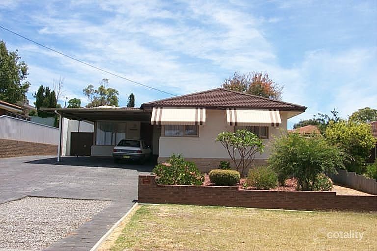 5 Mckean Way, Parmelia, WA 6167