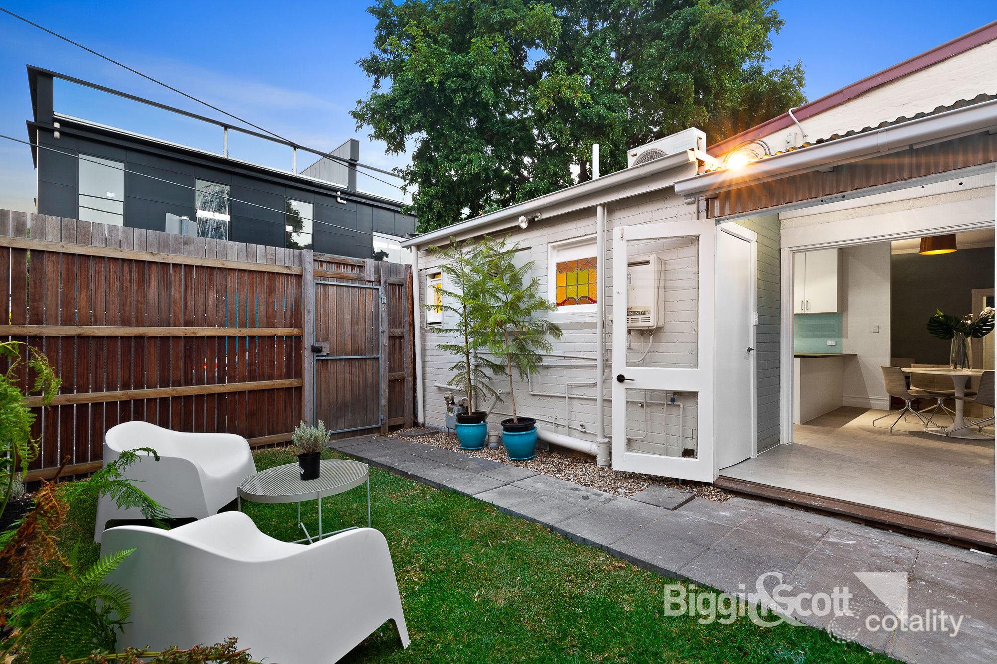 19 Chestnut St, Cremorne, VIC 3121