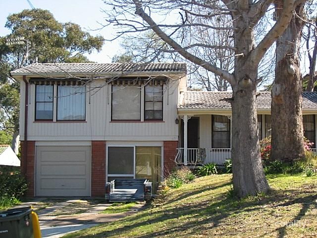 63 Alexander Pde, Charlestown, NSW 2290