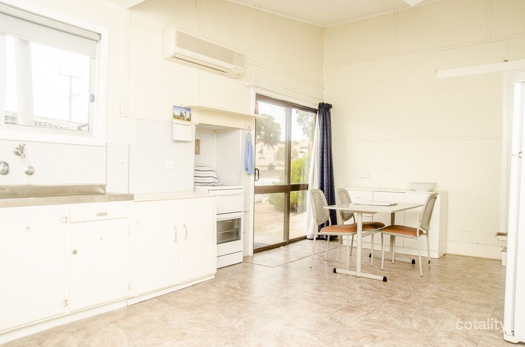 28 Wells St, Streaky Bay, SA 5680